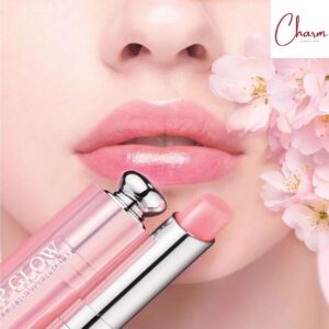 có nên dụng son dưỡng môi thường xuyên?